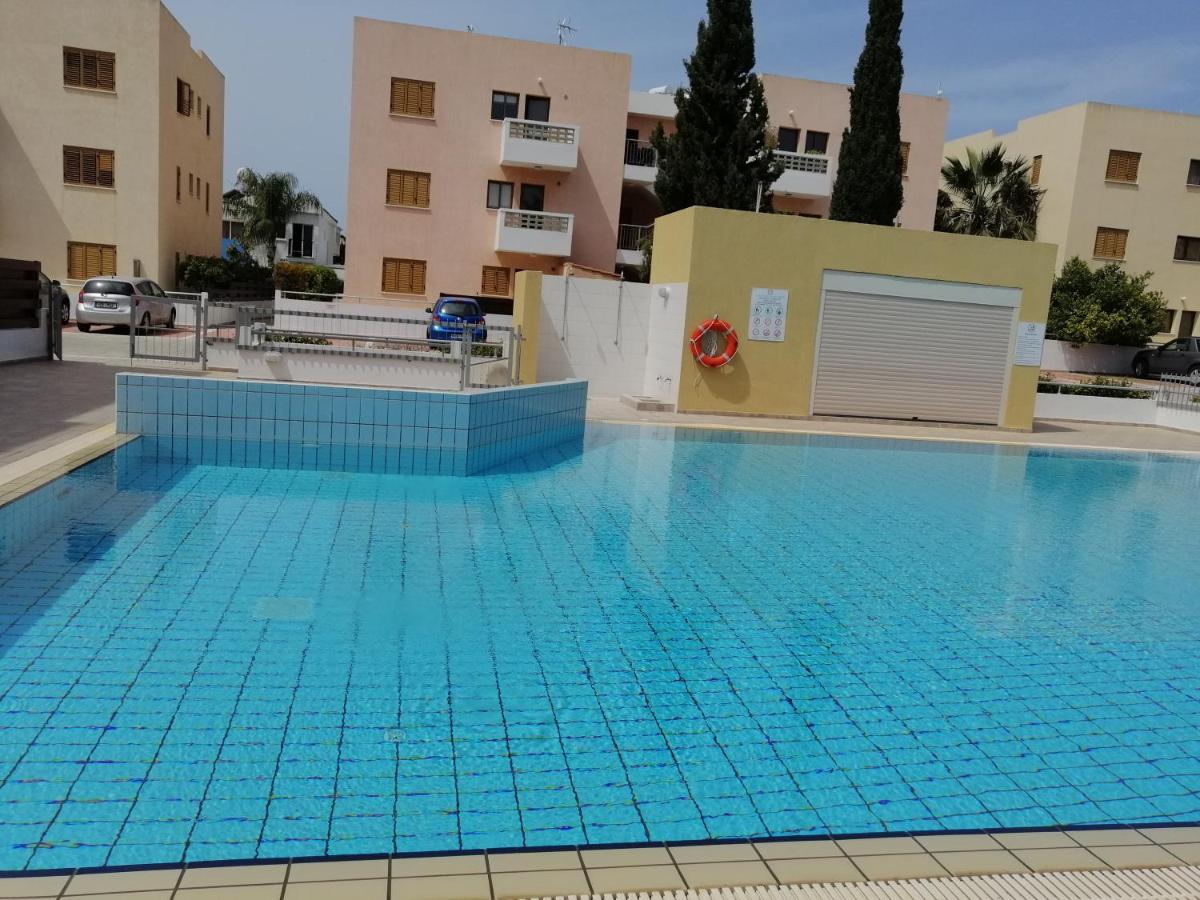 Dream Place For Relax, Sun And Sea All Year Round بافوس المظهر الخارجي الصورة